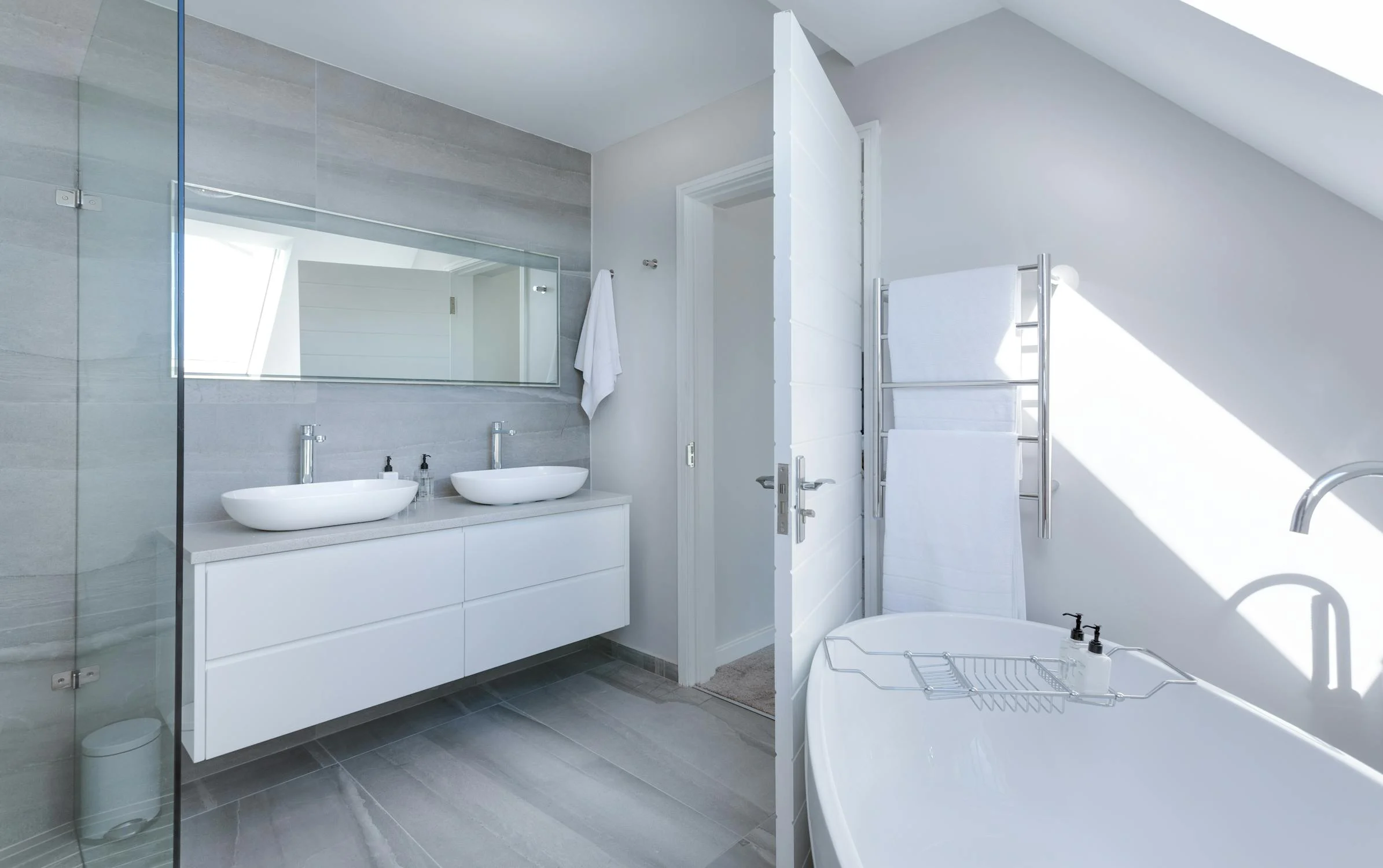 Bathroom Remodeling: 5 Tips That Can Make a Difference